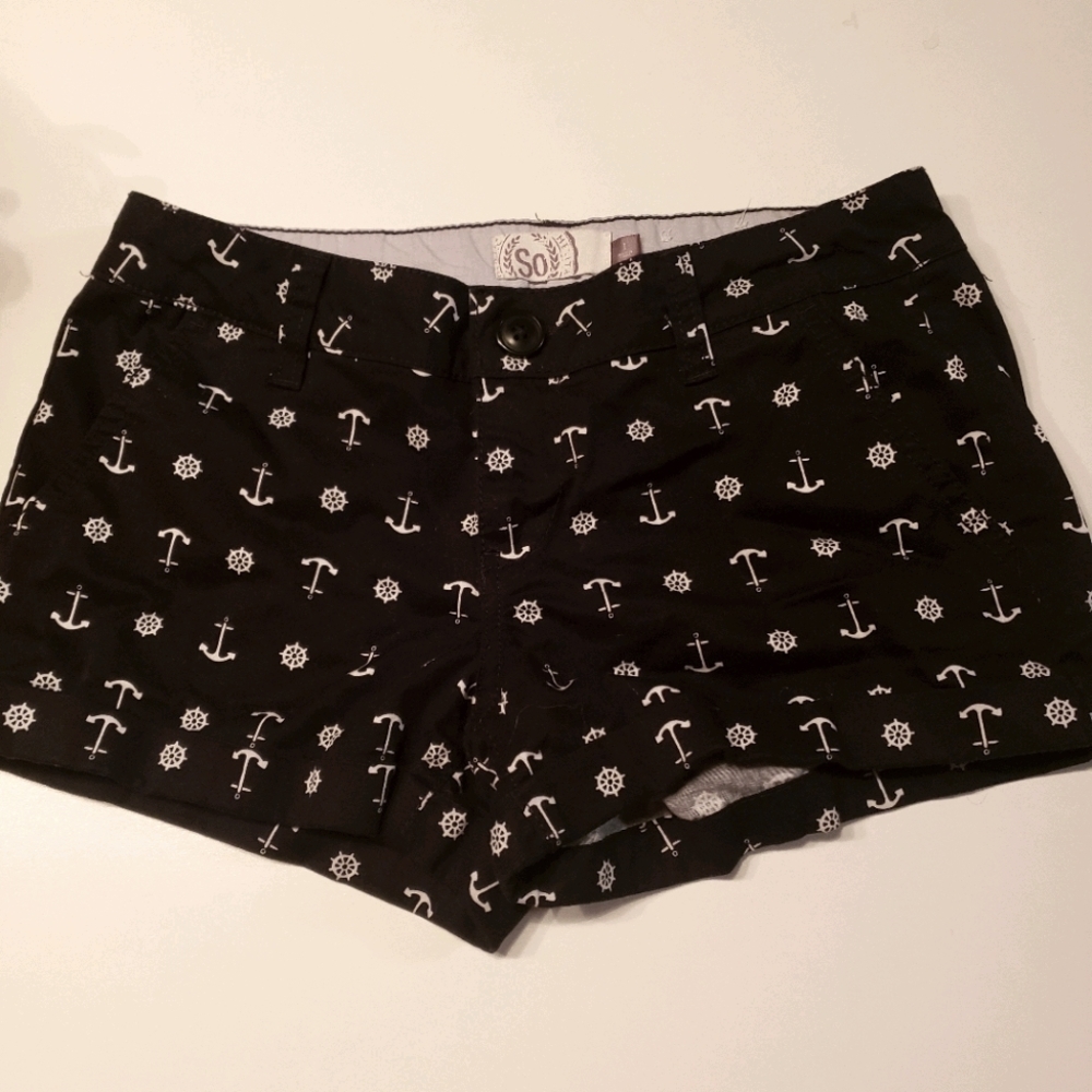 Soooooooo darn cute SO b&w Nautical miniprint